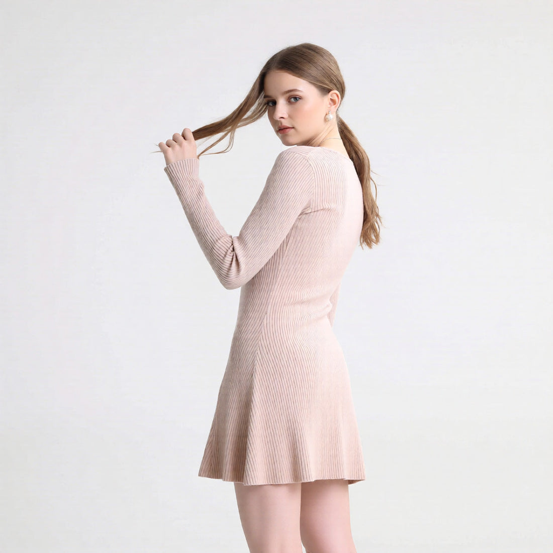 How to Remove Wrinkles from Women’s Clothes (No Iron Needed)