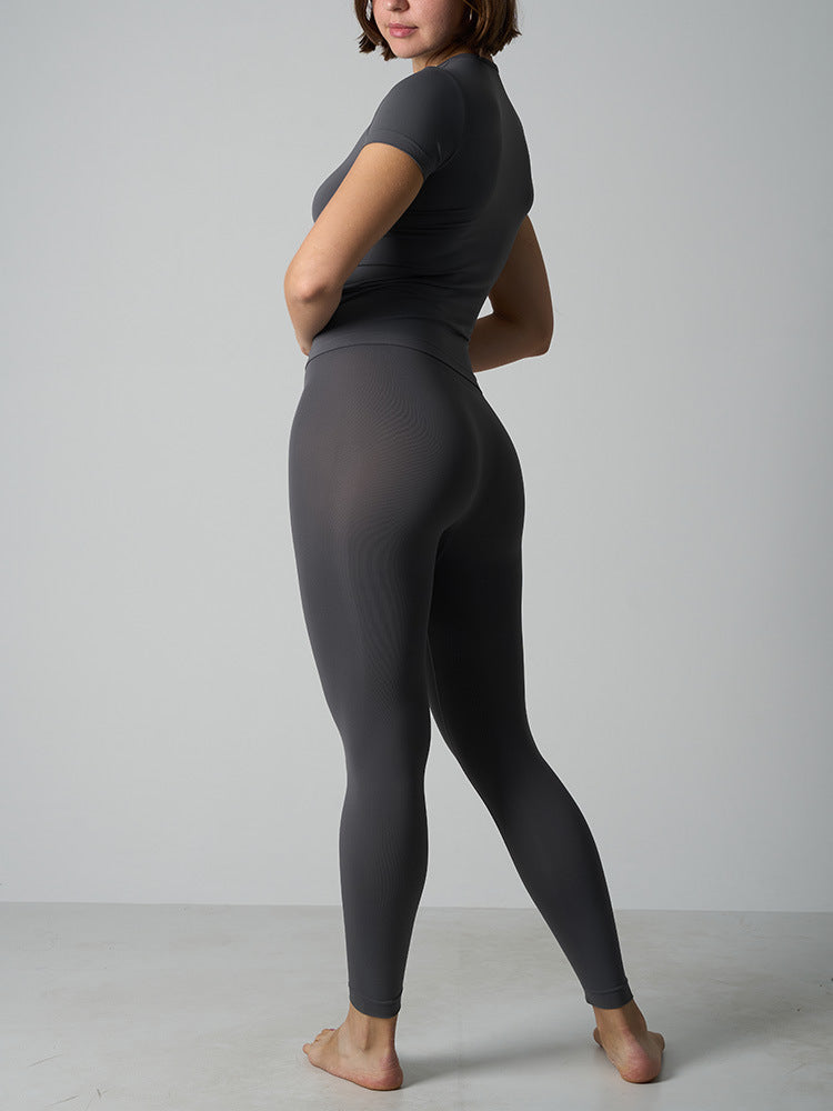 Seamless T-shirts& Leggings